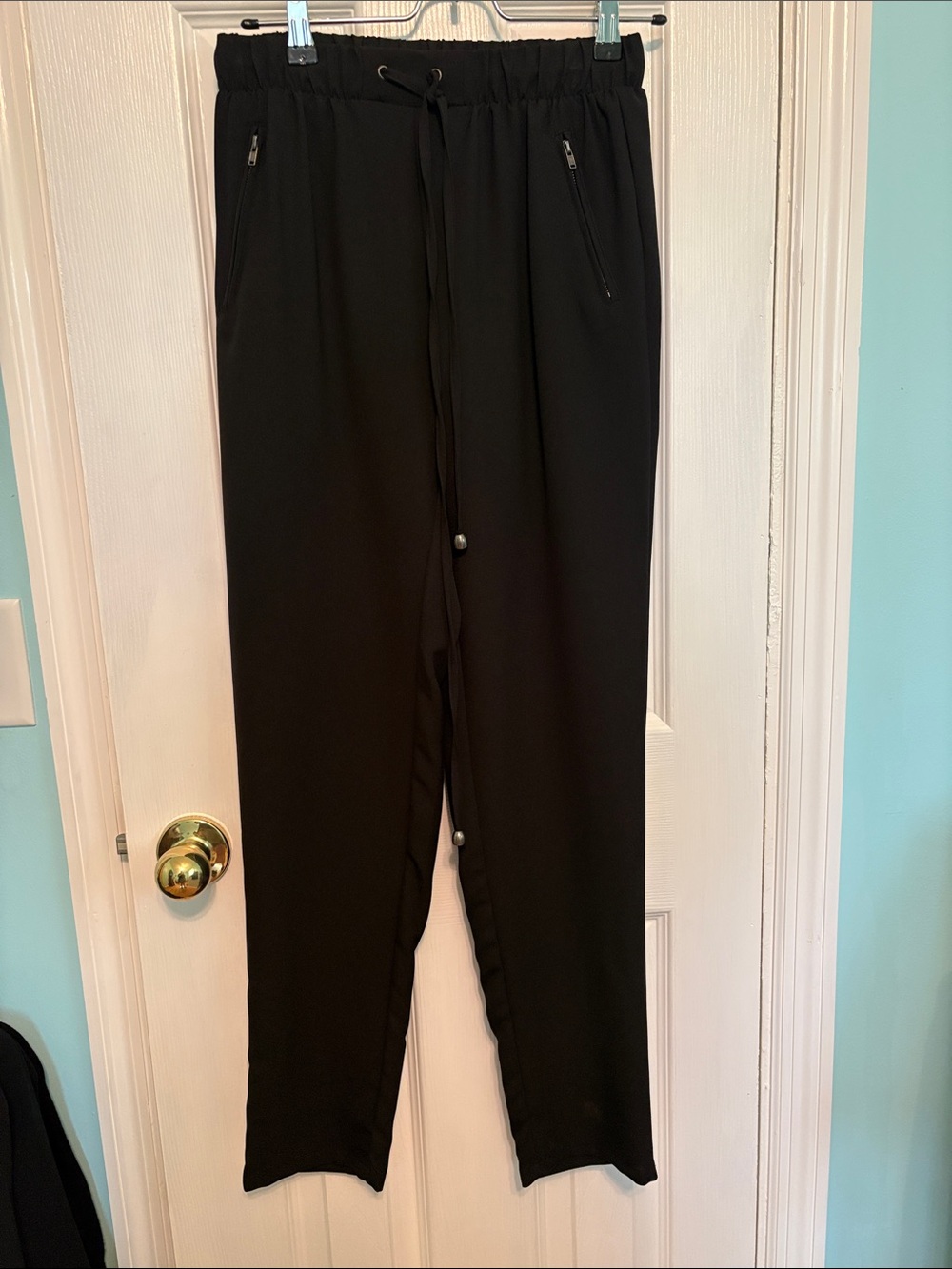 mine Black Straight-Leg Drawstring Pants